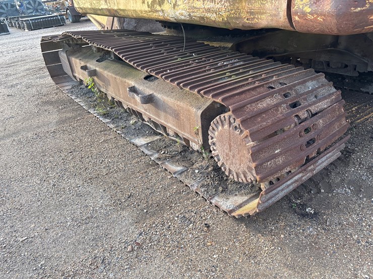 #2555-•-cat-322a-excavator-|-for-parts/repairs-image-9