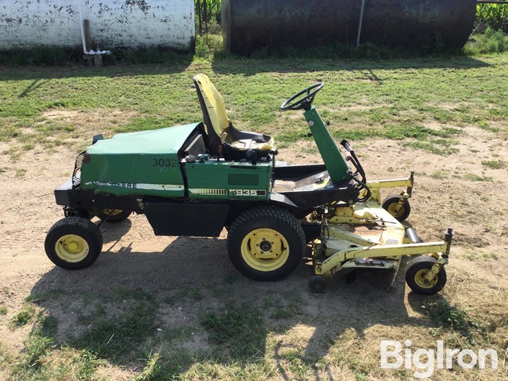 john-deere-f935-image-4