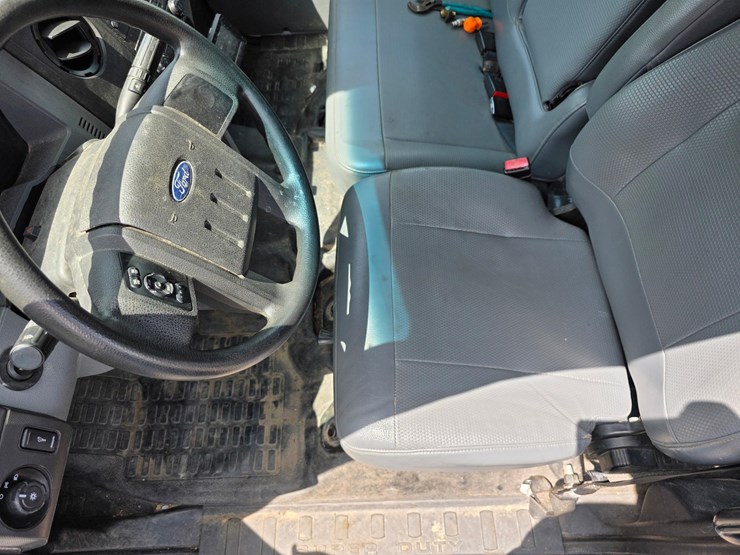 ford-f750-image-26