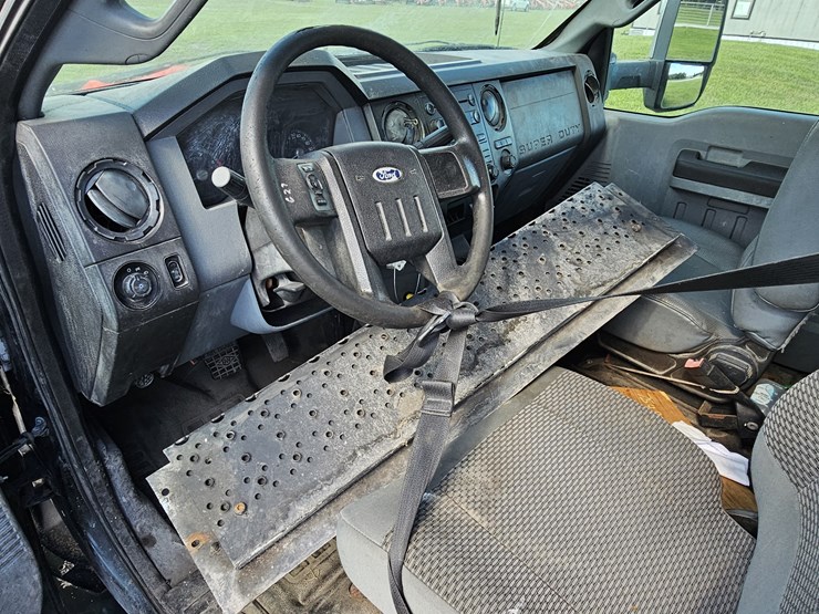 2016-ford-f750-image-13