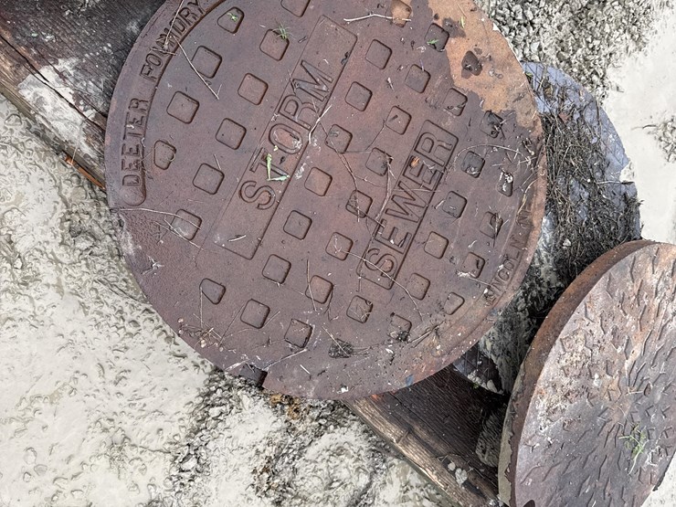 manhole-culvert-grate-&-covers-image-10