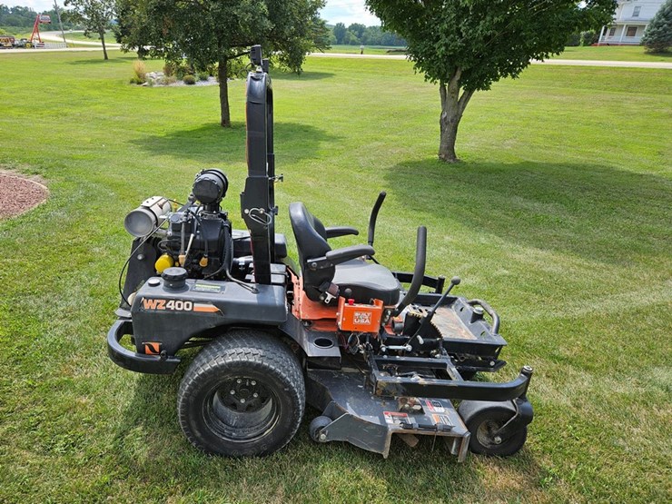 #6892-•-lastec-wz400-zero-turn-mower-image-6