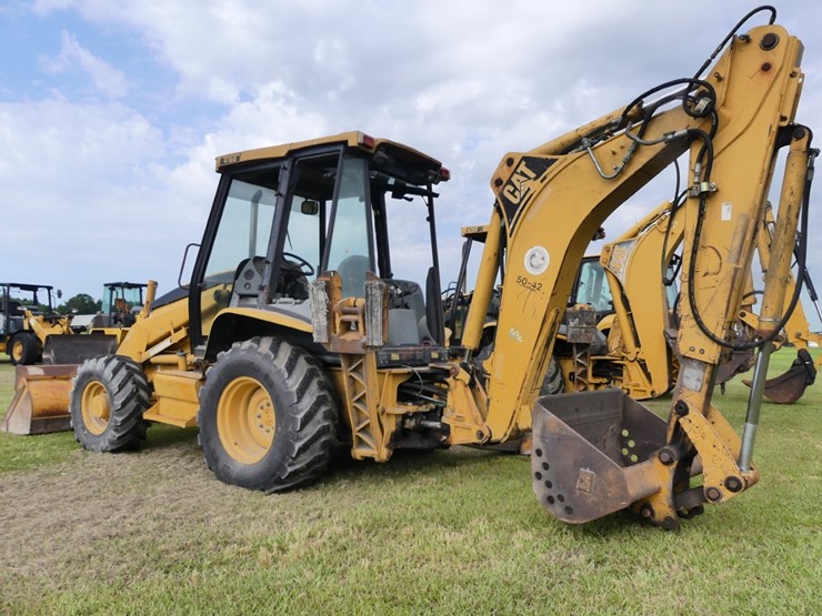 2004-caterpillar-416d-image-4