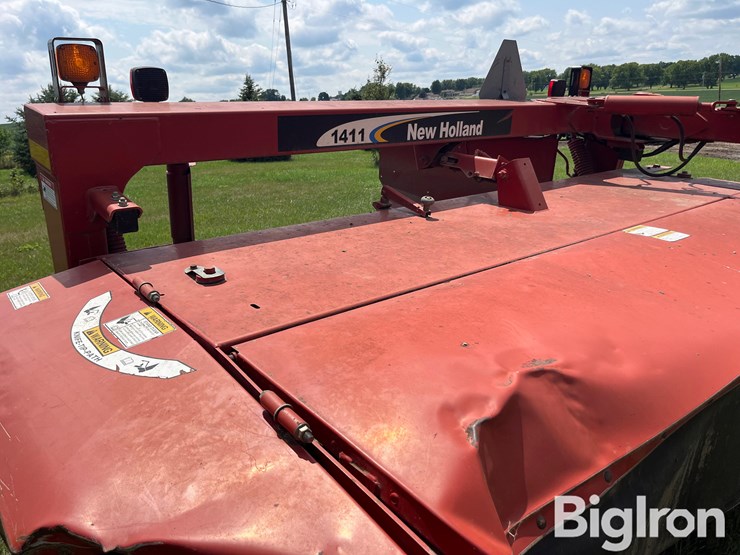 new-holland-1411-image-15