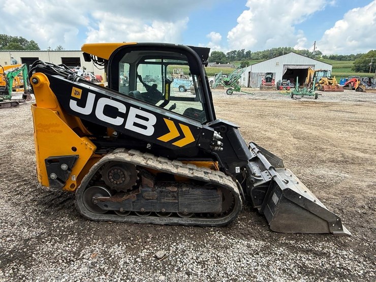 2019-jcb-2ts-7t-image-5