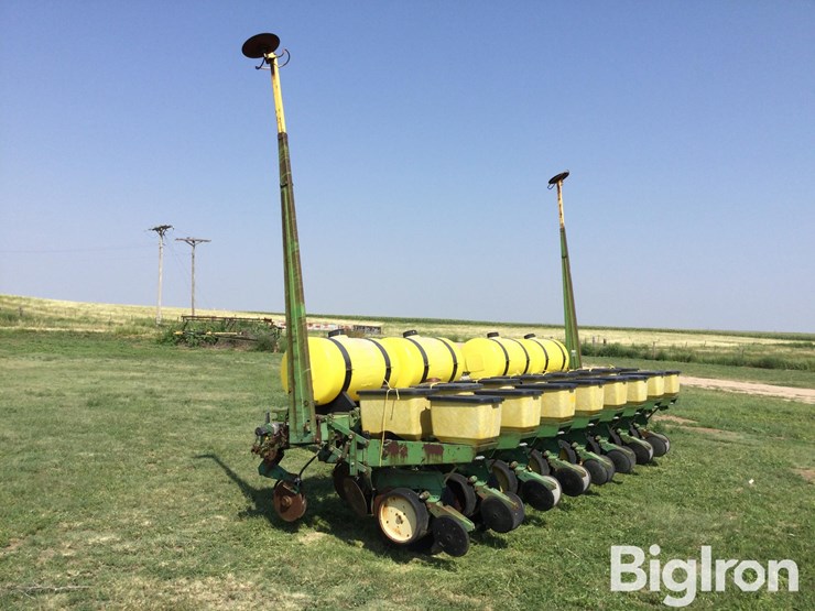 john-deere-7000-image-6