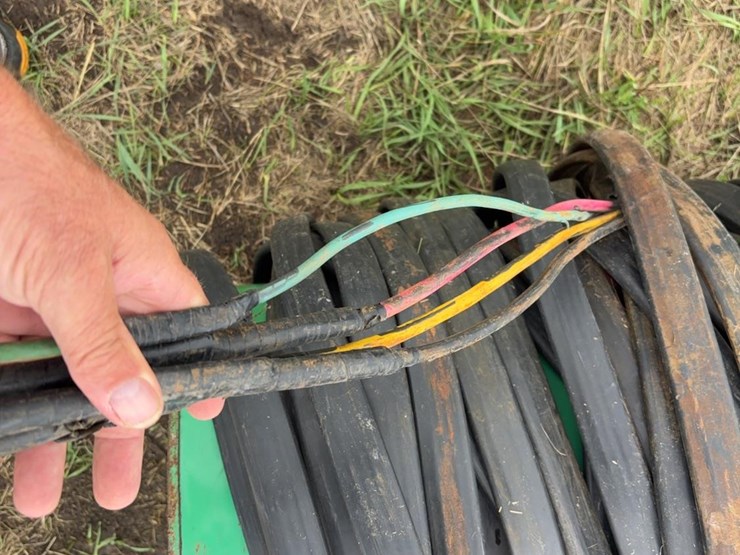 #4-awg-submersible-water-pump-wire-image-9