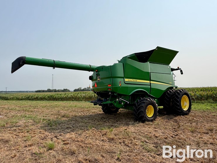 2021-john-deere-s780-image-5