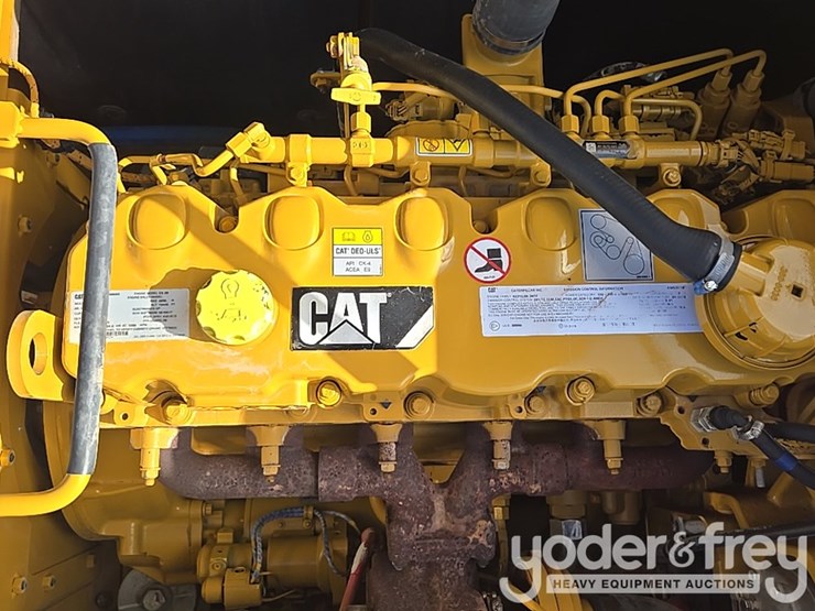 2019-caterpillar-336-image-65