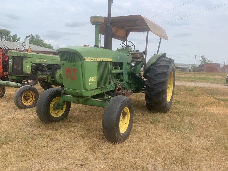john-deere-4020-image-1