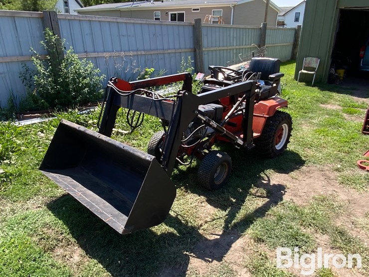 1978-massey-ferguson-1650-image-1