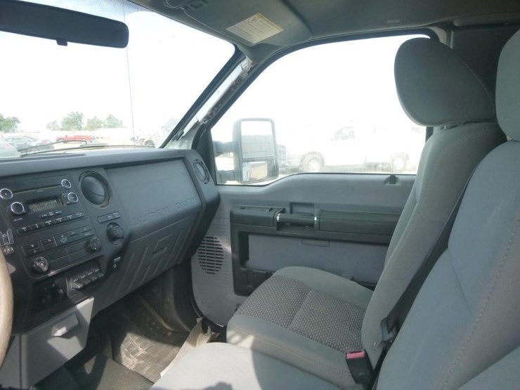 2012-ford-f350-image-11