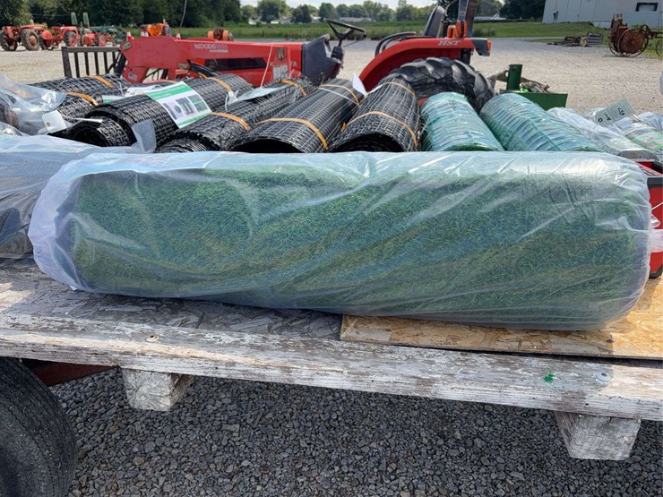 artificial-grass-turf-roll-image-1