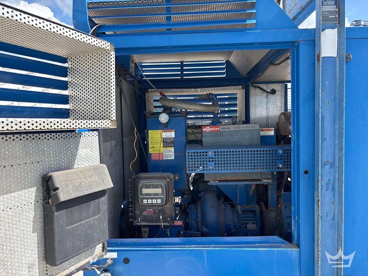 2016-thompson-pump-4in-self-priming-towable-trash-pump-image-8