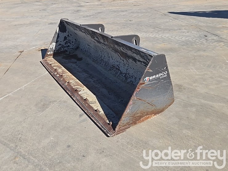 2019-genie-gth1544-image-17