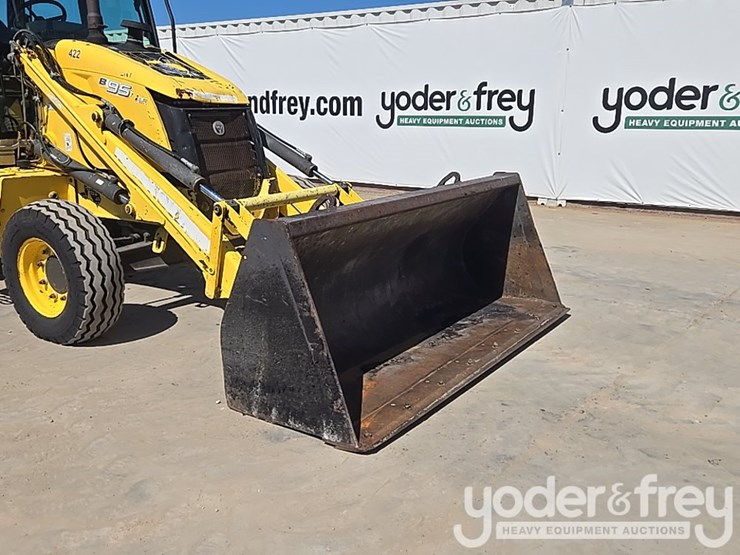 2008-new-holland-b95-image-14