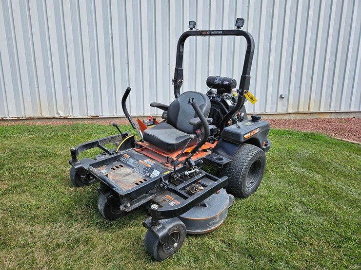 #6892-•-lastec-wz400-zero-turn-mower-image-1
