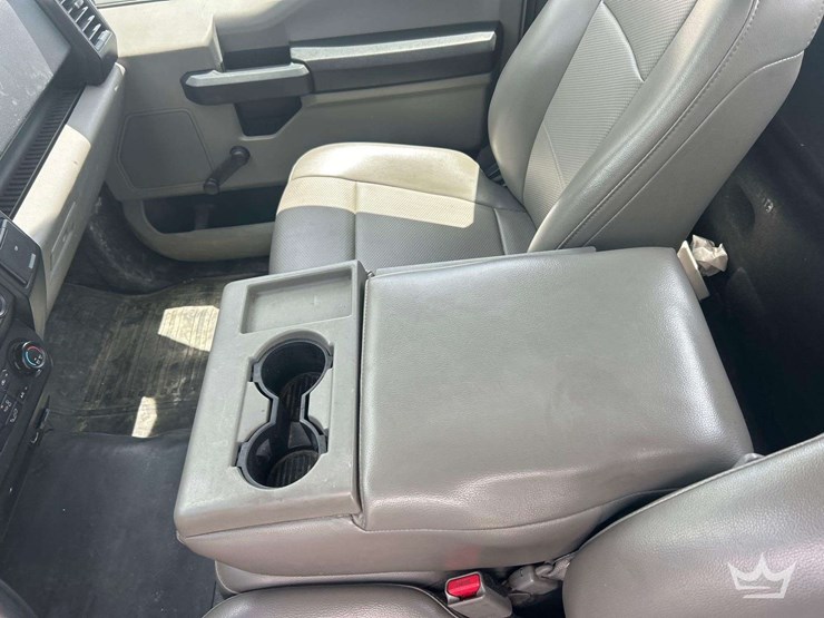 2017-ford-f150-image-17