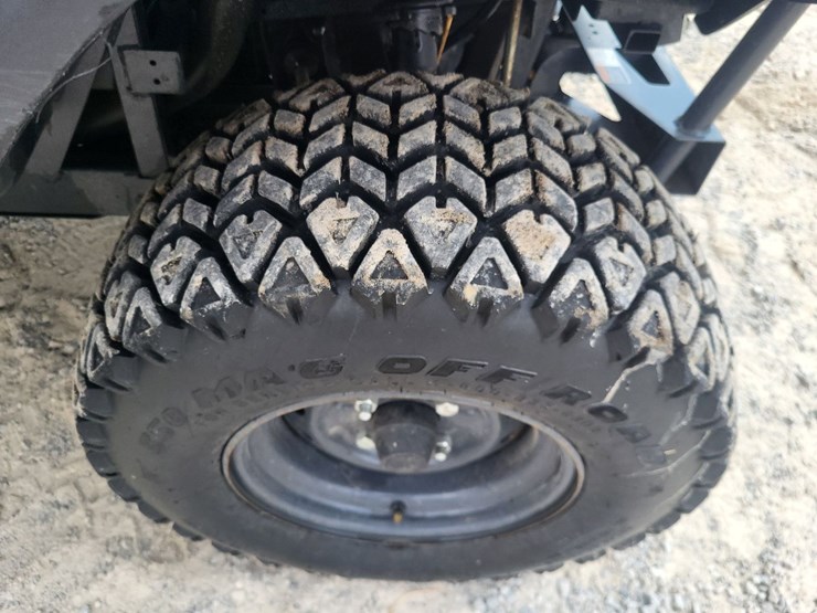 2016-kubota-rtv-x900-image-36