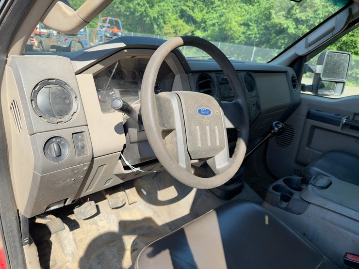 2009-ford-f350-xl-image-19