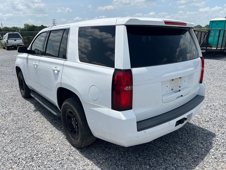 chevrolet-tahoe-image-7