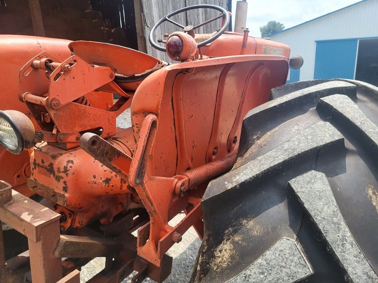 allis-chalmers-d14-tractor-image-29