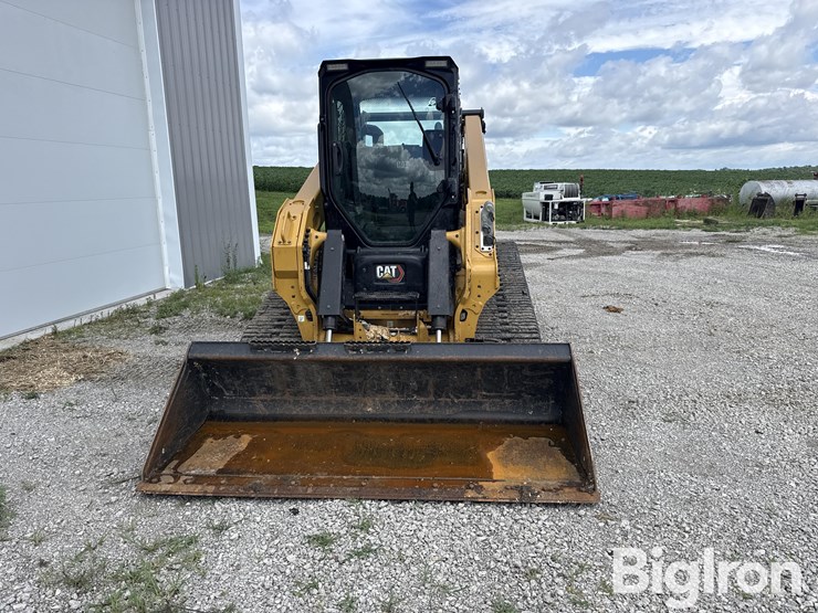 2025-caterpillar-275-image-2