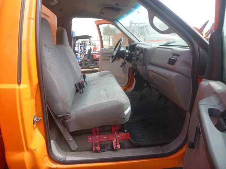 2000-ford-f450-image-16