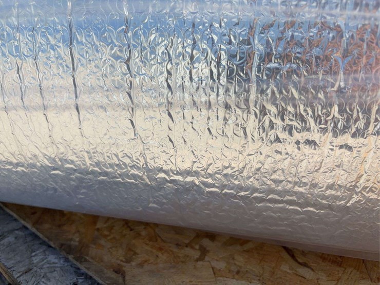 bubble-aluminum-foil-reflective-insulation-roll-image-3