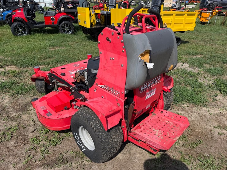 gravely-prostance-52-image-4