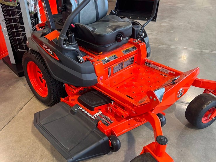 2024-kubota-z412-image-2