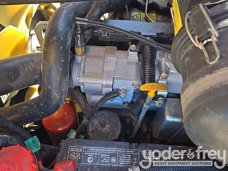 2018-jcb-930-image-39