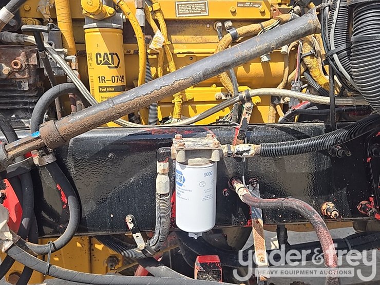2000-peterbilt-357-image-48
