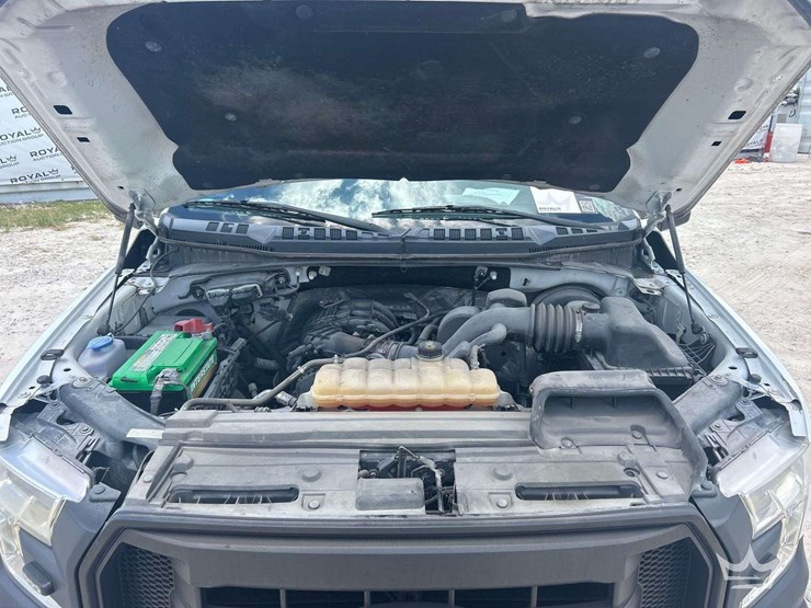 2017-ford-f150-image-7