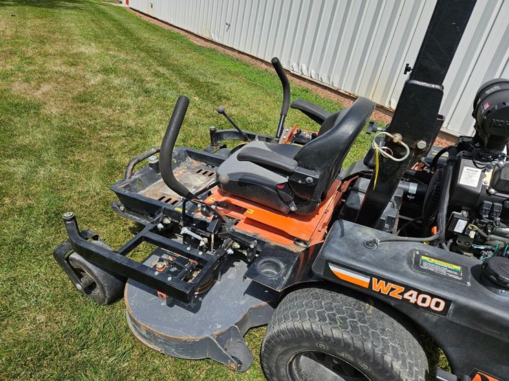 #6892-•-lastec-wz400-zero-turn-mower-image-22