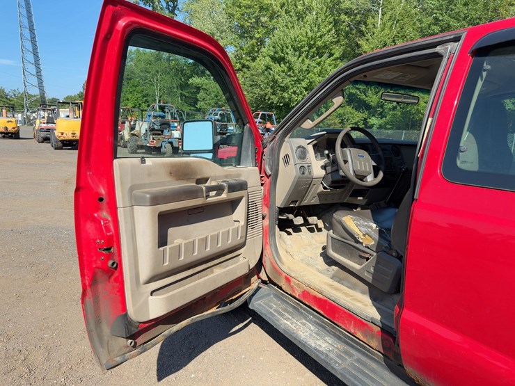 2009-ford-f350-xl-image-17
