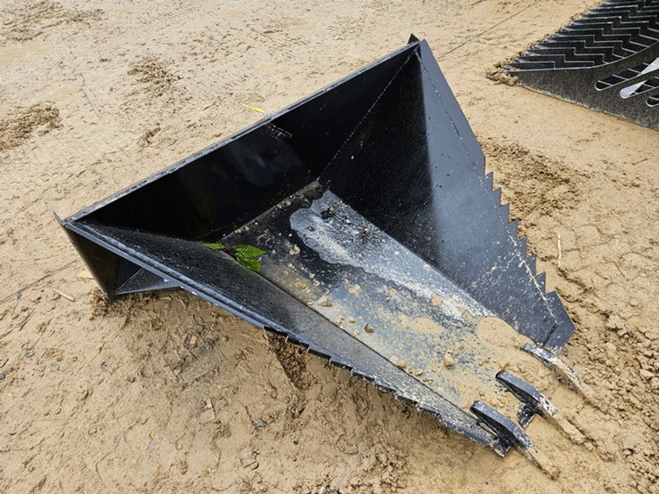 #227-•-jmr-tree-spade-image-7