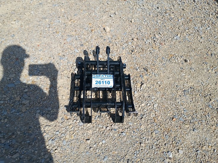 #26110-•-grapple-mini-excavator-attachment-image-1