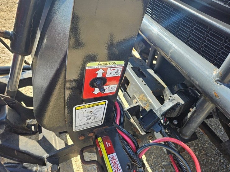 2015-kubota-rtv-x1100c-image-14