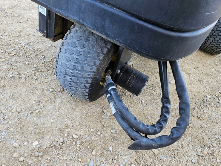 2015-john-deere-2653b-image-18