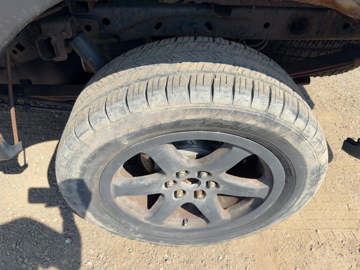 2011-ford-f150-xlt-image-10