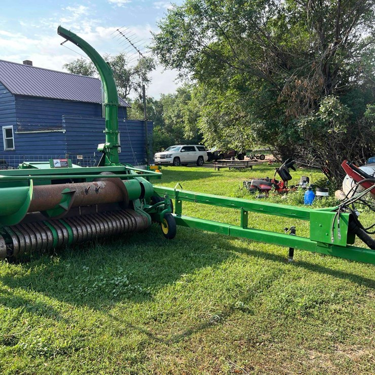 JOHN DEERE 3975