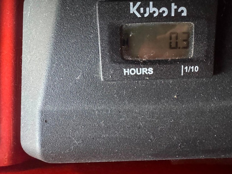 2024-kubota-z726x-image-5