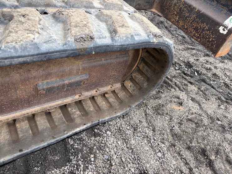caterpillar-304cr-image-14