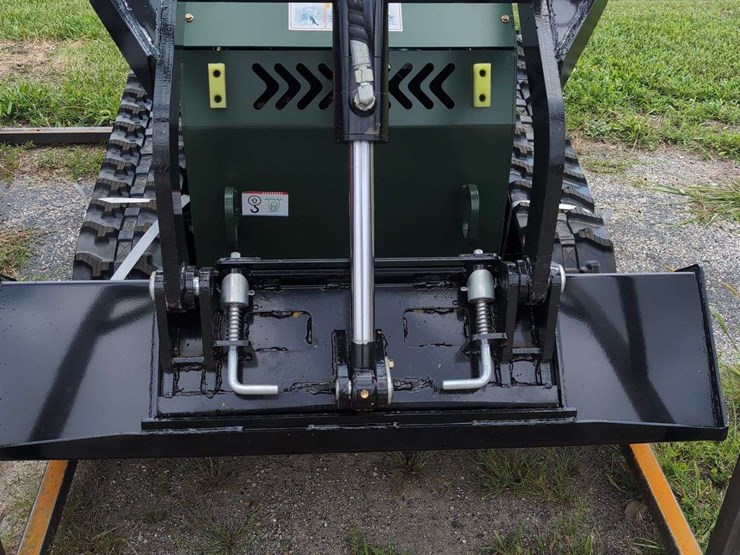 zjg-mini-skid-steer-loader-zj-380-(green)---15hp-image-4