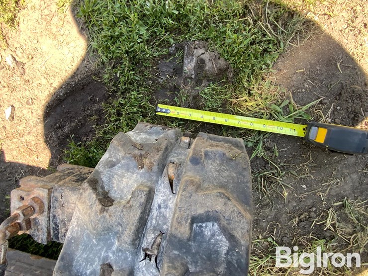 agd-industrial-mini-excavator-image-15