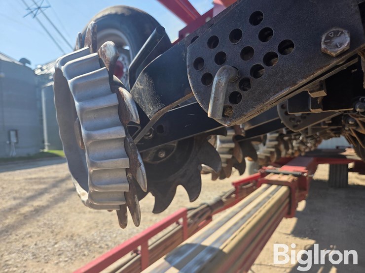 case-ih-1240-image-16