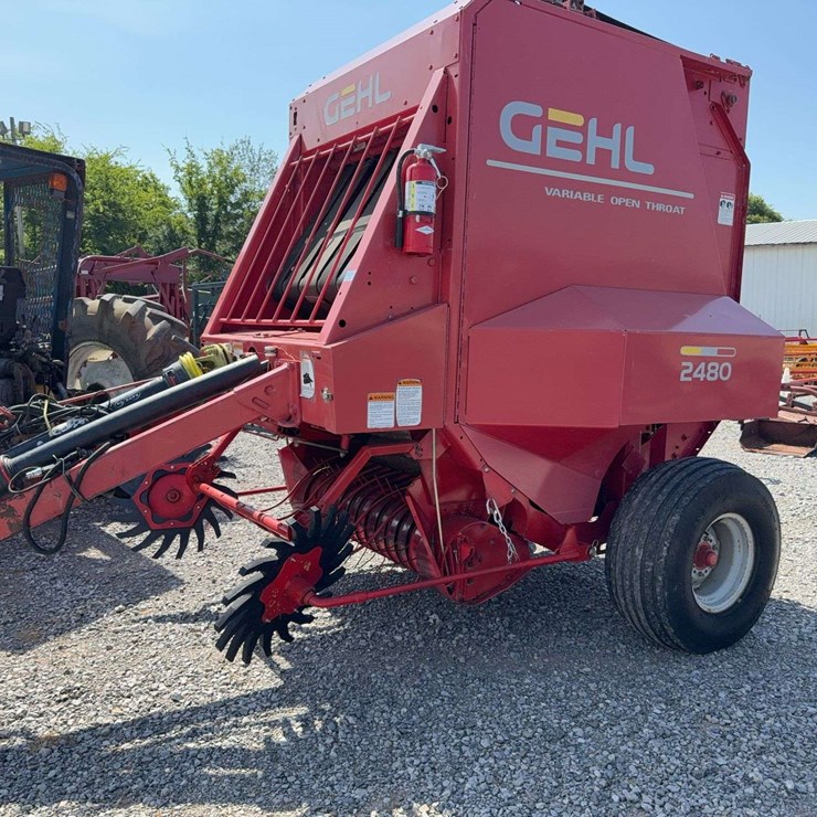 GEHL 2480