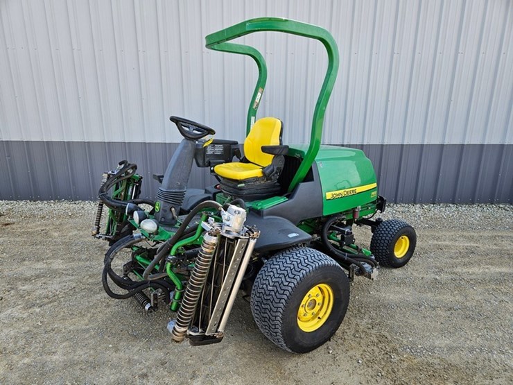 john-deere-7500-image-1