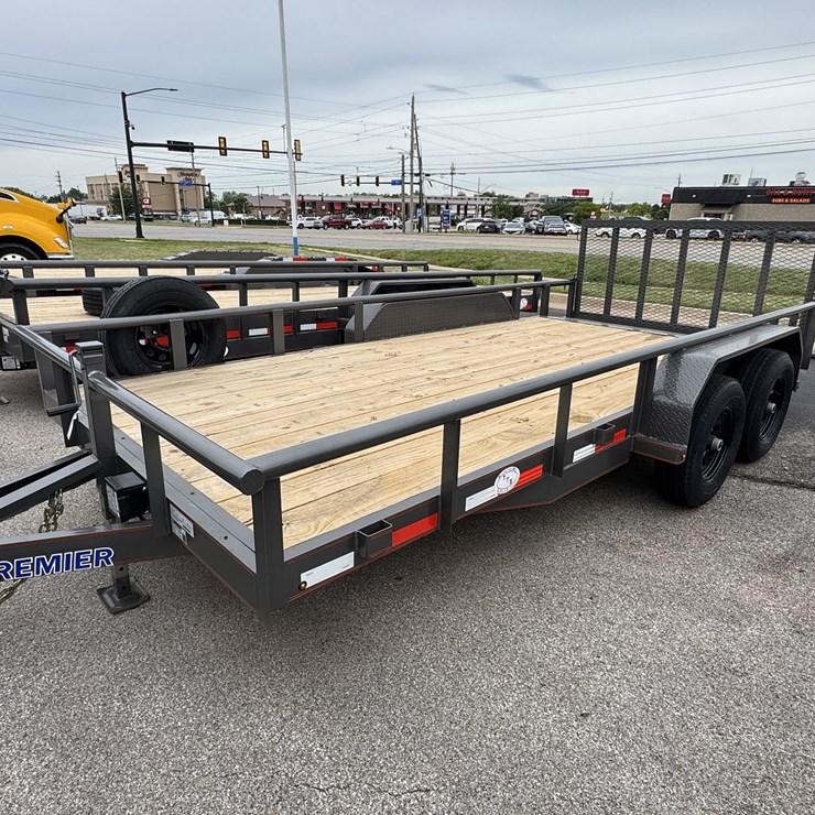 2026 Bellwether Premier 16' Pipe Top Trailer